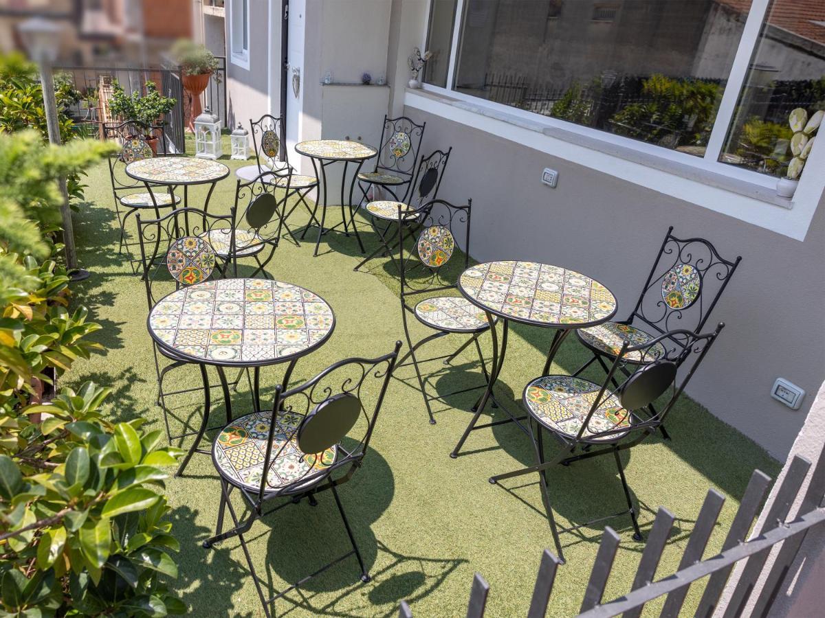 Sicily In Love 2 - Rooms & Breakfast Таормина Экстерьер фото