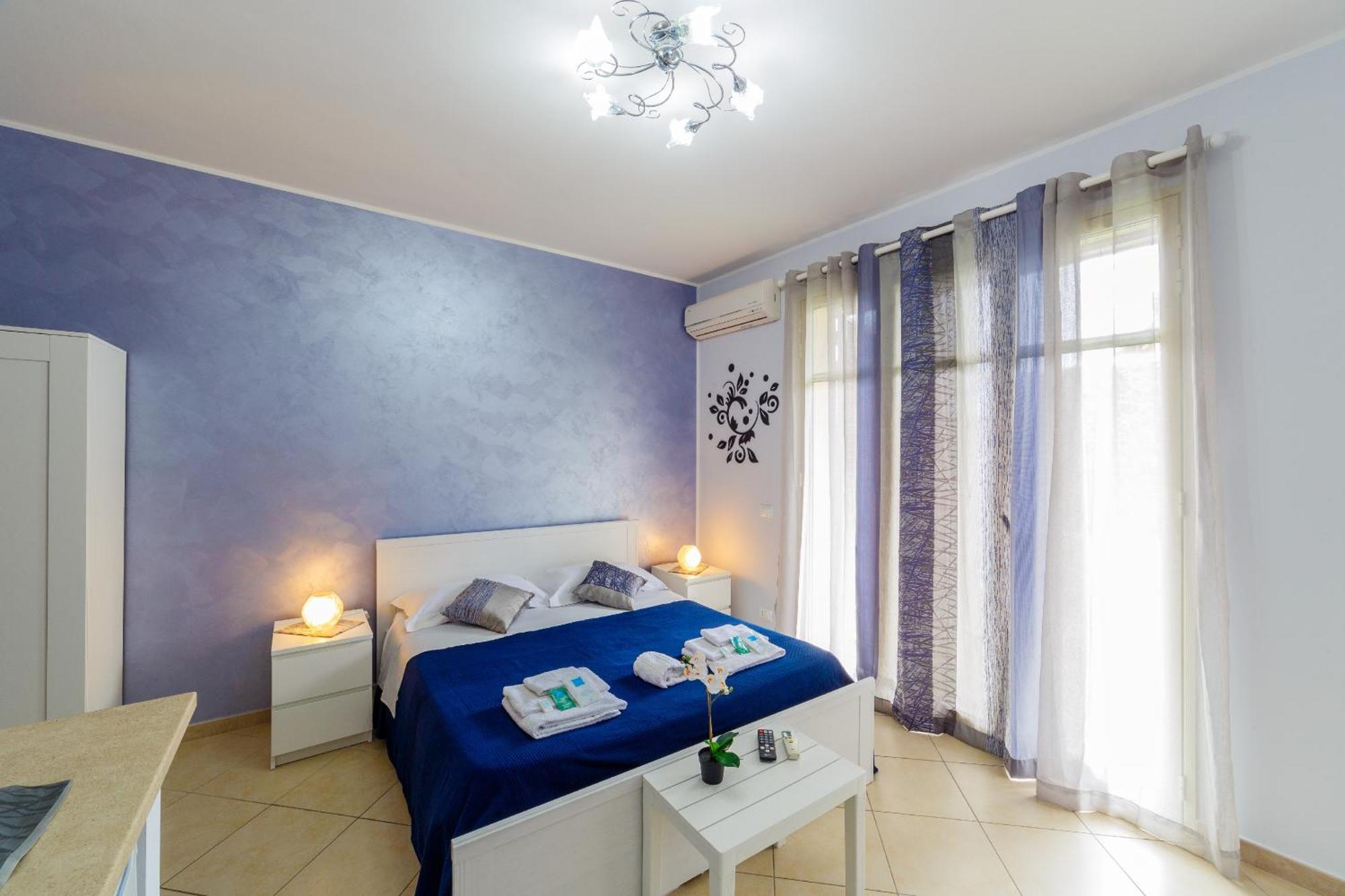 Sicily In Love 2 - Rooms & Breakfast Таормина Экстерьер фото