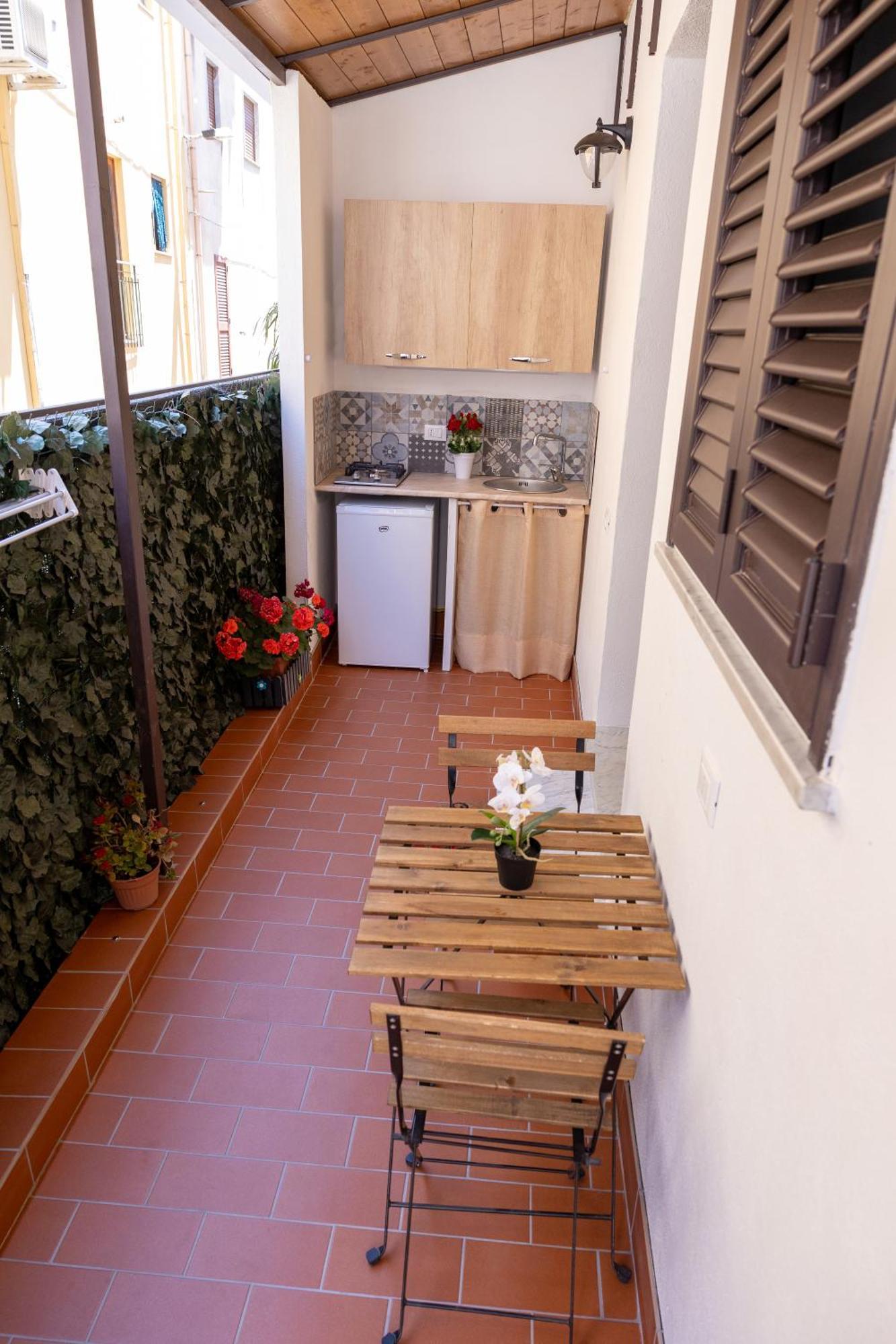 Sicily In Love 2 - Rooms & Breakfast Таормина Экстерьер фото