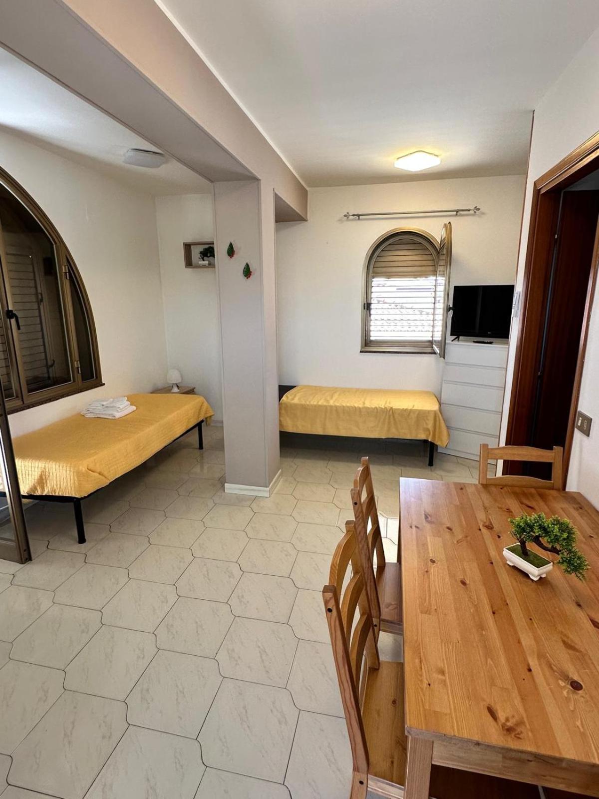 Sicily In Love 2 - Rooms & Breakfast Таормина Экстерьер фото